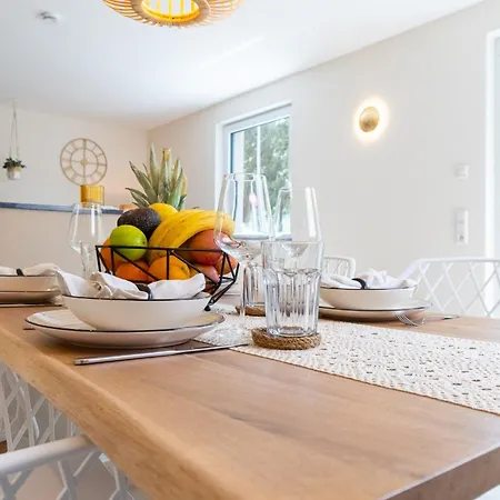 Leni Am Tuniberg, Weinregion *